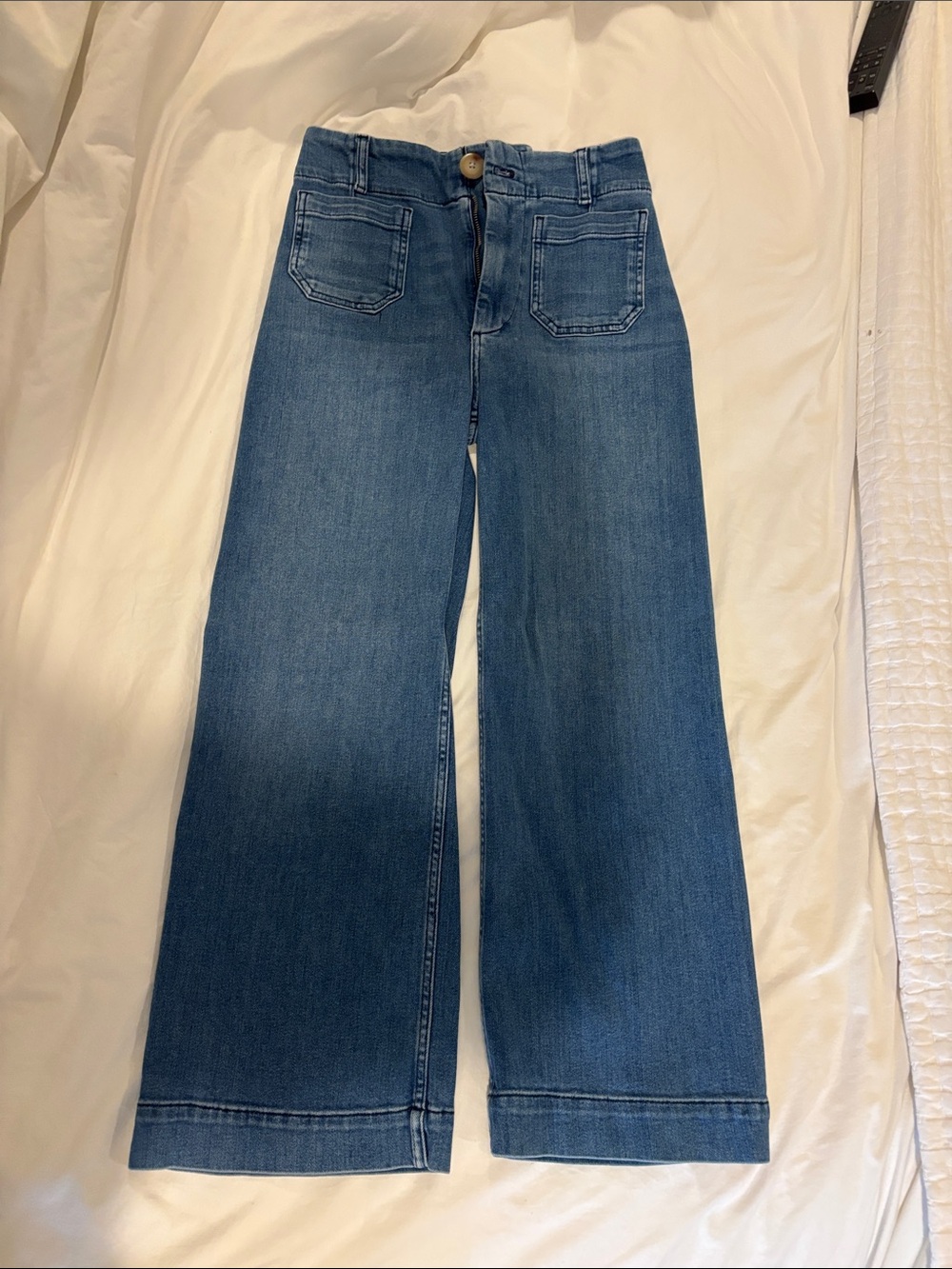 Anthropologie Wide-Leg Jeans in Medium Blue Wash THE COLETTE